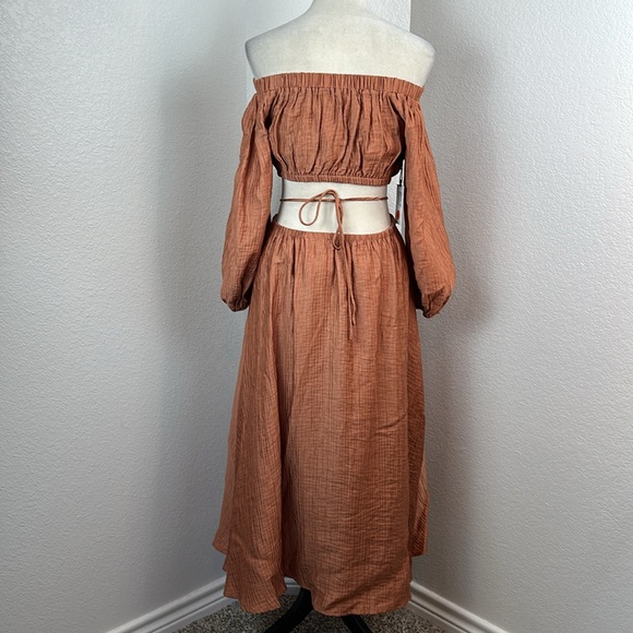 REVOLVE ASTR Cassian Off the Shoulder Long Sleeve Midi Dress Size Small NWT - Picture 5 of 14